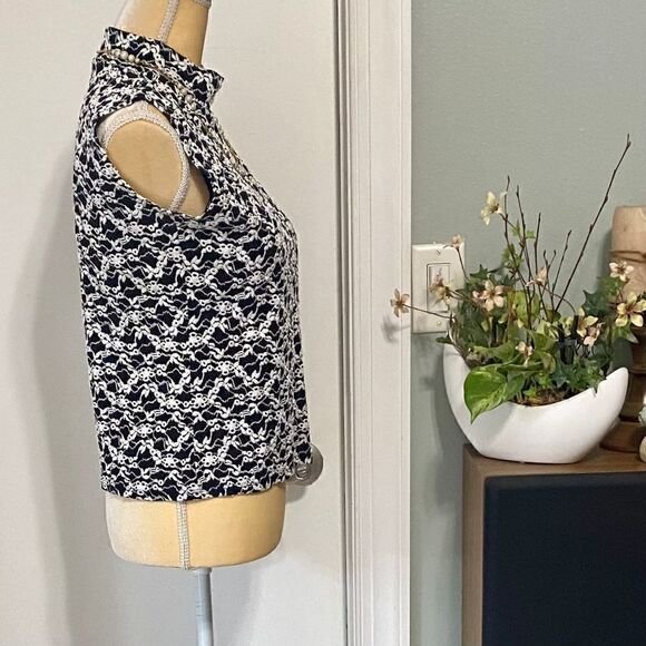 NICOLA Black White M/L Sleeveless Embroidered Look Mock Neck Top Y2K - Picture 3 of 9